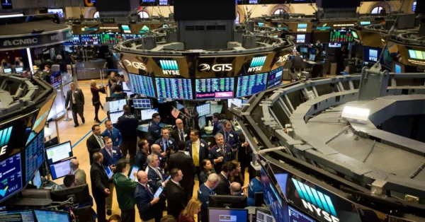 In-this-article-we-take-an-in-depth-look-at-the-top-stocks-to-watch-on-Borsa-Italiana-in-2025-e1735105646395.webp.webp