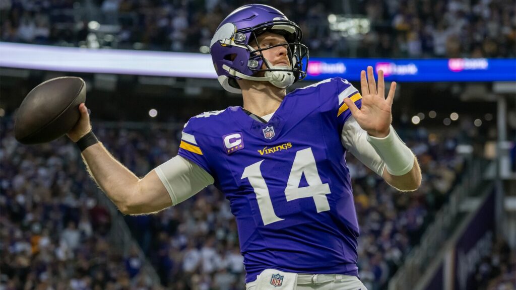 urlhttps3A2F2Fhdliveextra-a.akamaihd.net2FHD2Fimage_sports2FNBCU_Sports_Group_-_nbcsports2F8822F2152Fnbc_pft_vikslionslookahead_241230.jpg