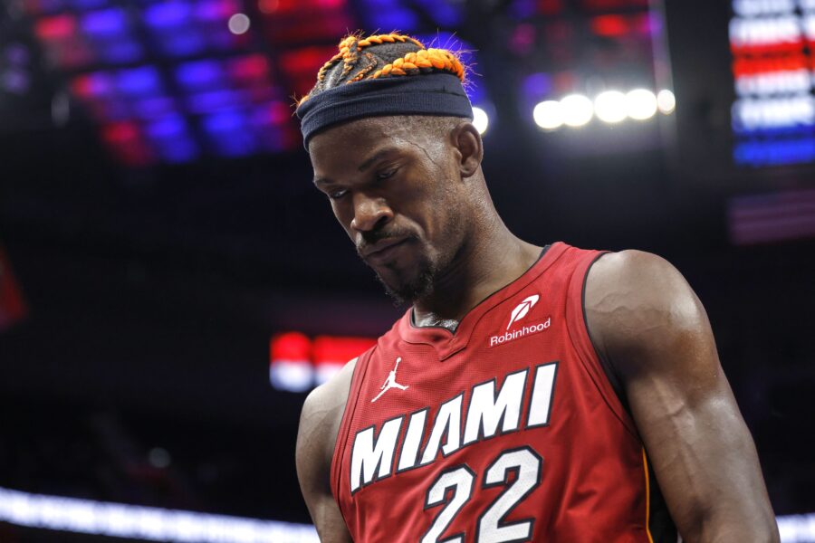 Jimmy-Butler-2-900x600.jpg