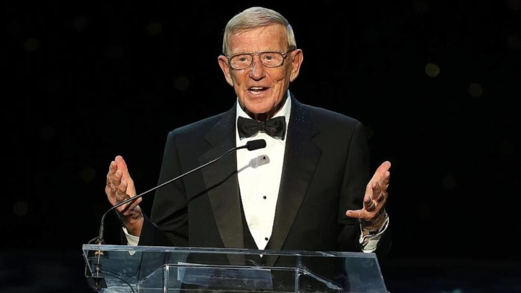 lou-holtz-1.jpg