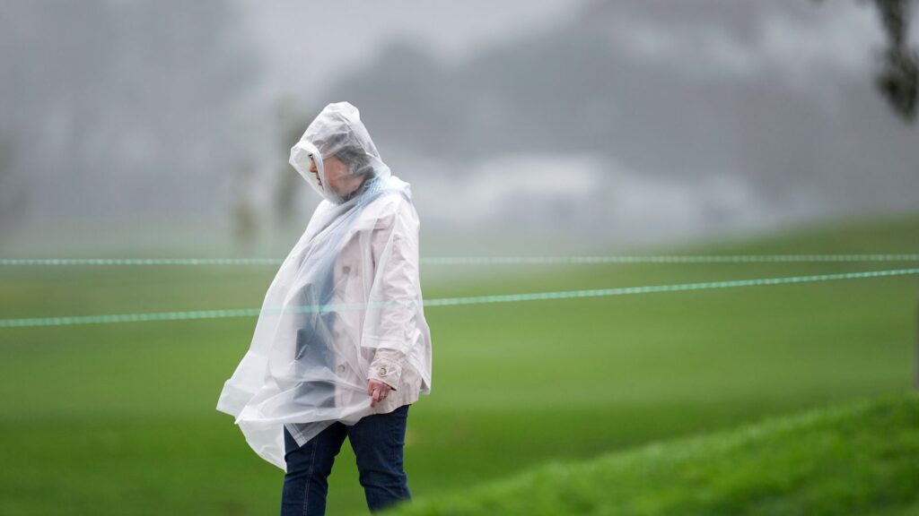 skysports-golf-rain_6861749.jpg