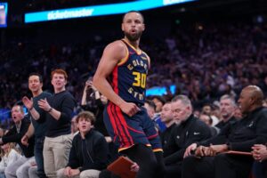 Stephen-Curry-900x600.jpg