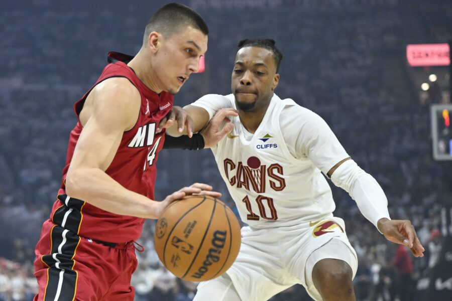 Tyler-Herro-Darius-Garland-900x600.jpg