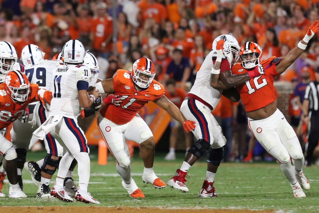 Clemson_DL-Alamy-scaled.jpg