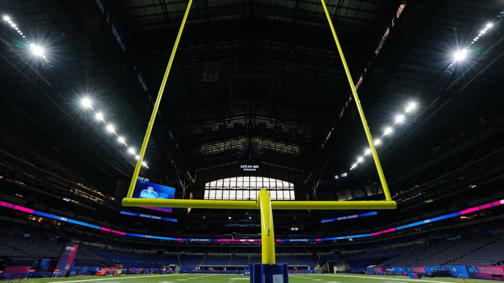 1750377633_urlhttps3A2F2Fhdliveextra-a.akamaihd.net2FHD2Fimage_sports2FNBCU_Sports_Group_-_nbcsports2F.jpeg