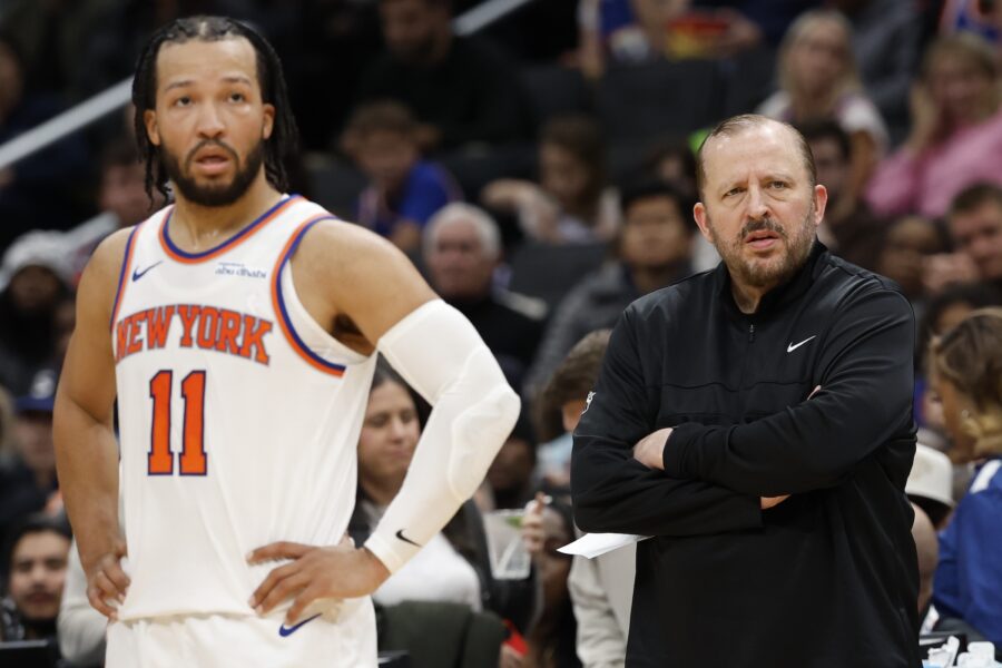 Jalen-Brunson-Tom-Thibodeau-900x600.jpg