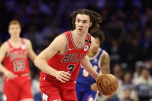 Josh-Giddey-Bulls-900x600.jpg