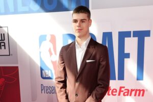 Nikola-Topic-900x600.jpg