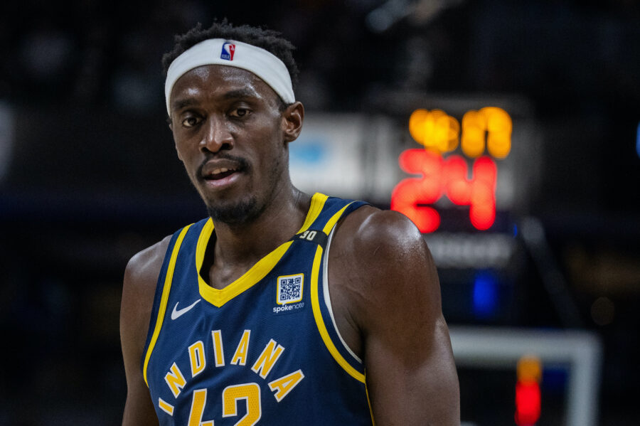 Pascal-Siakam-1-900x599.jpg