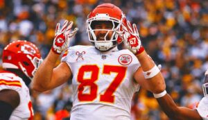 kelce-hands.jpg