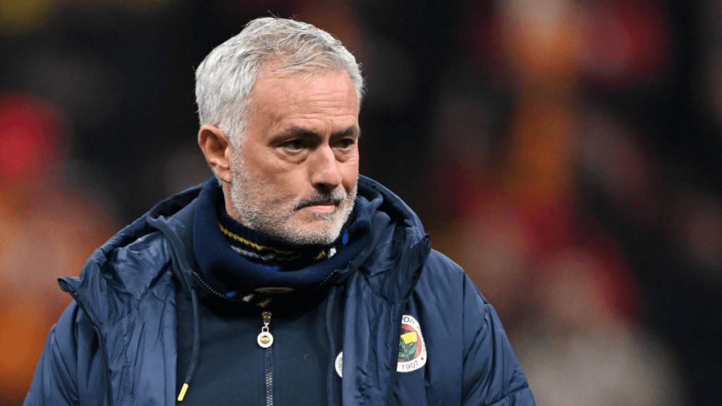 Covers_Jose-Mourinho-0407-1.png