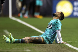 Lorenzo-Insigne-Toronto-FC-hurt.jpg