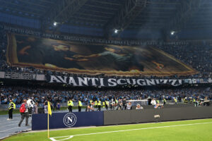 Napoli-fans-Scugnizzi-tifo.jpg