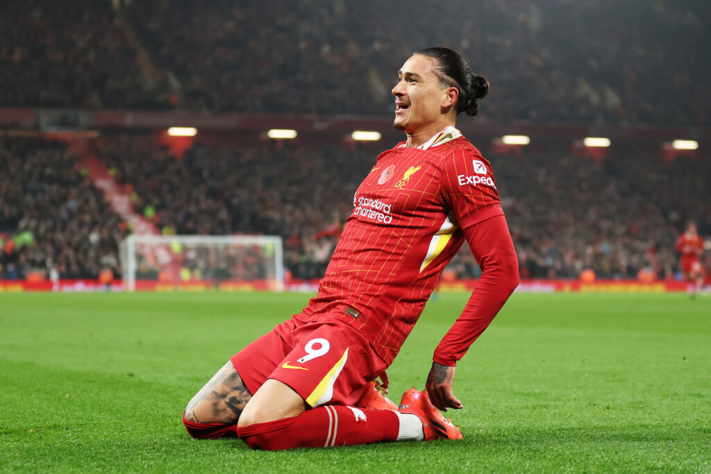 liverpool-fc-v-aston-villa-fc-pr.jpg