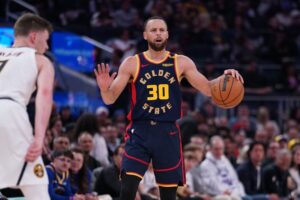 Stephen-Curry-1-900x600.jpg